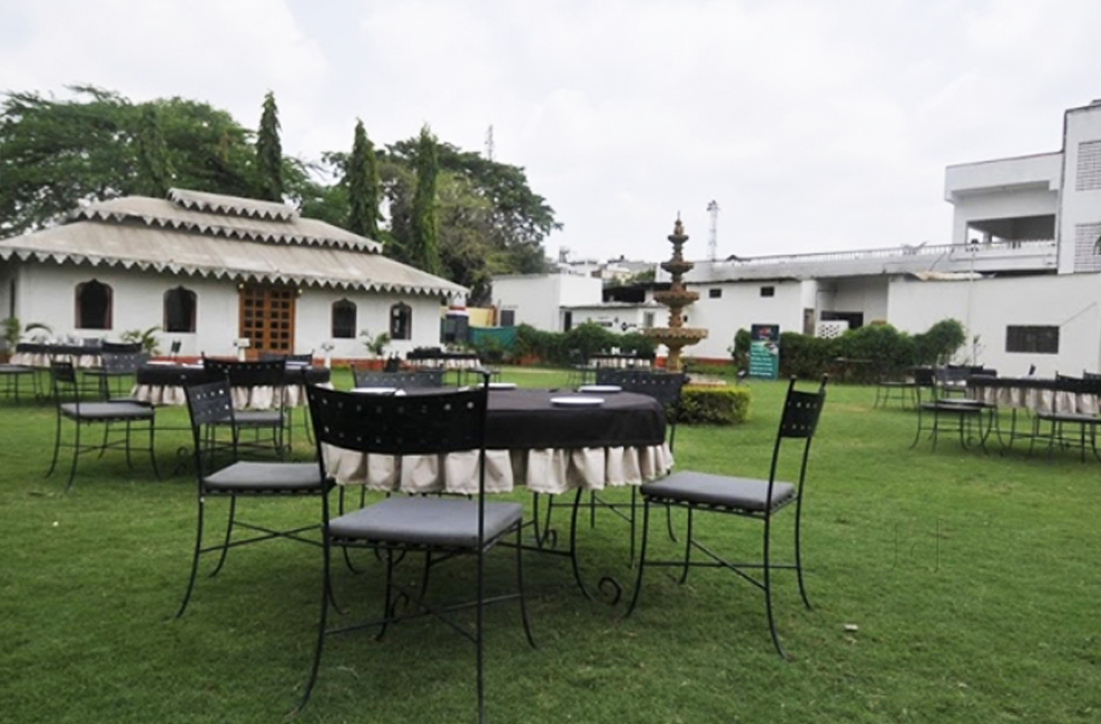 Taste of Culture: Restro Bar: Udaipur